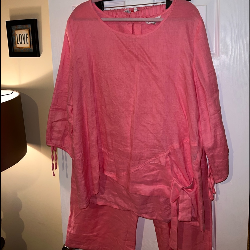 Soft Pink Linen Tunic and Wide leg Pants Suit